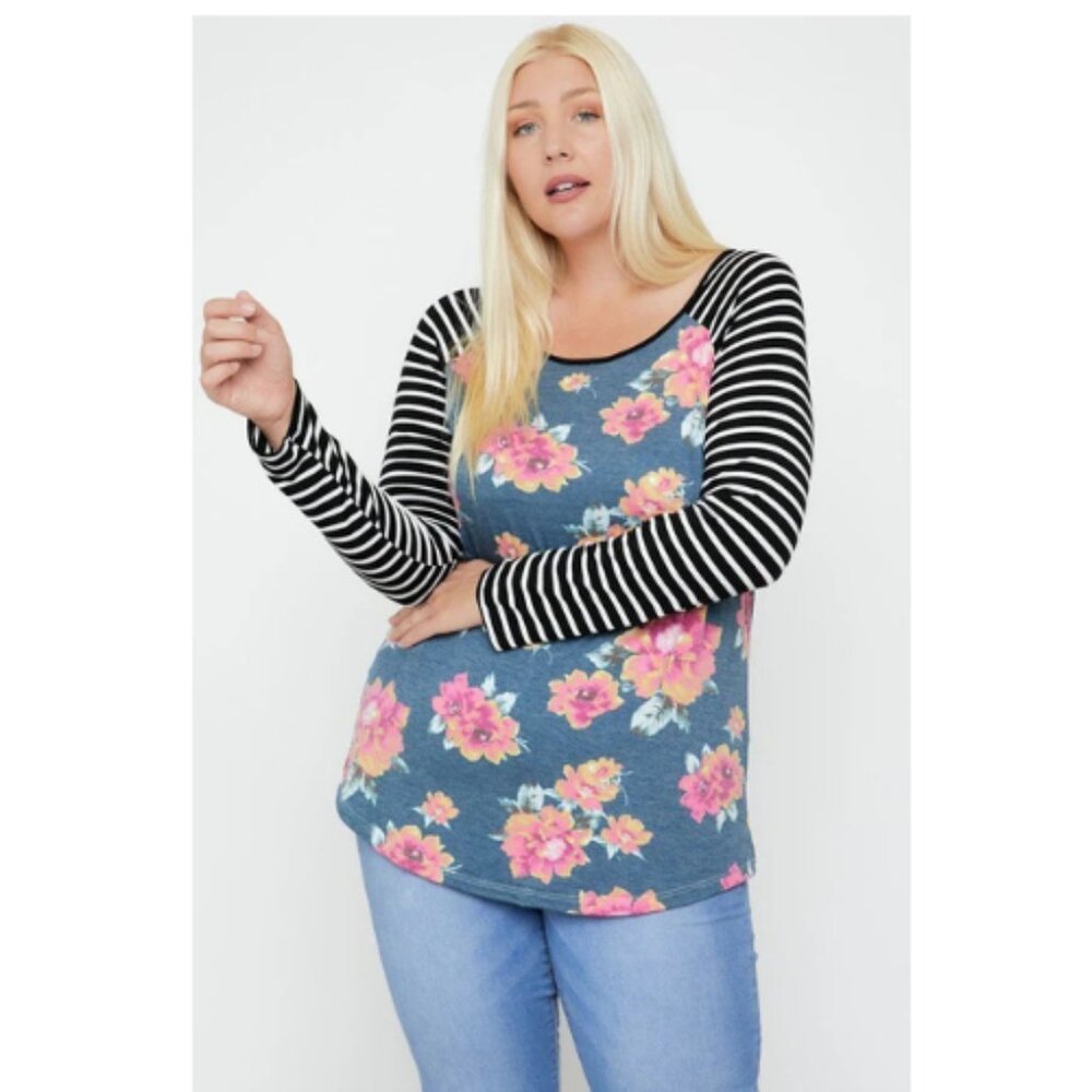 Plus Size Floral Top Featuring Raglan Style Striped Sleeves And A Round Neck 1XL - Picture 4 of 4